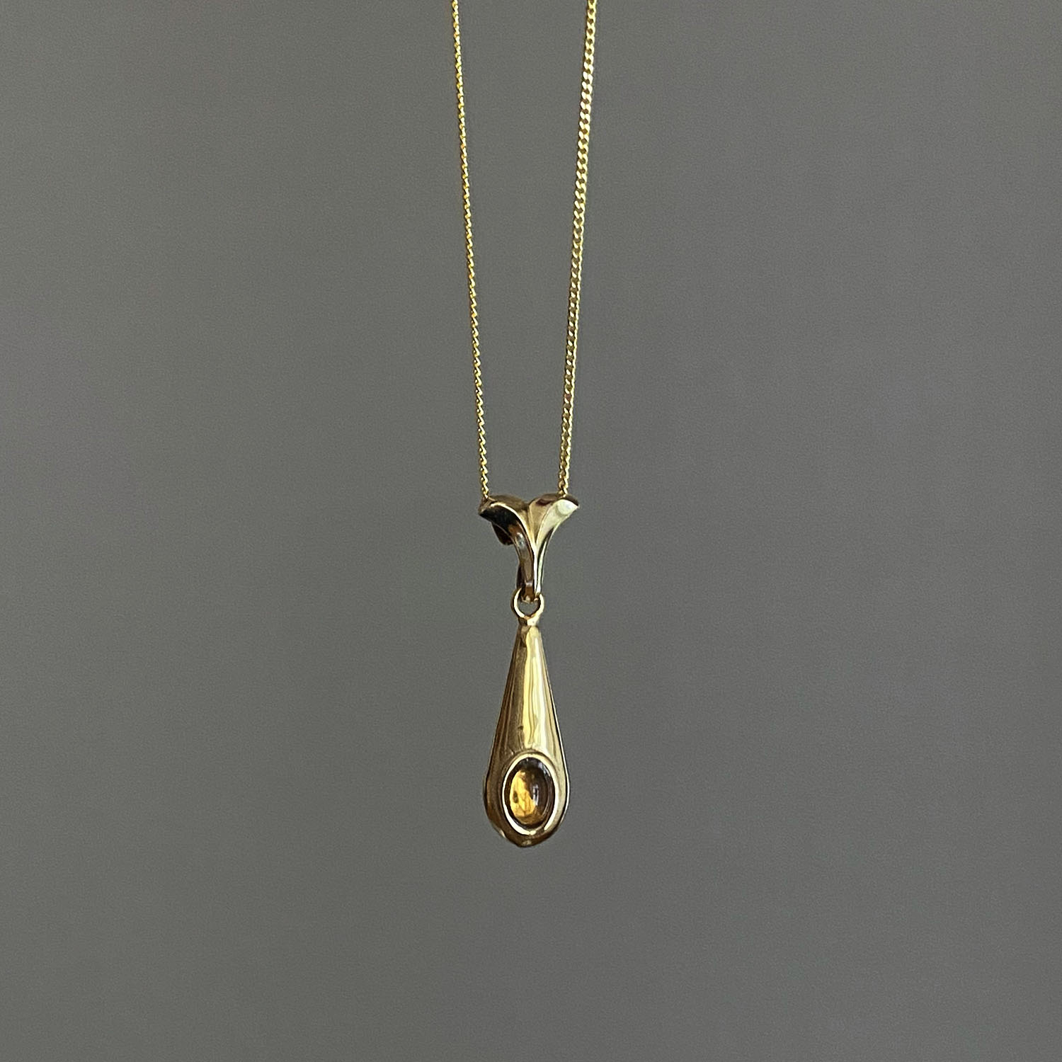 Gold drop necklace (2 colors)