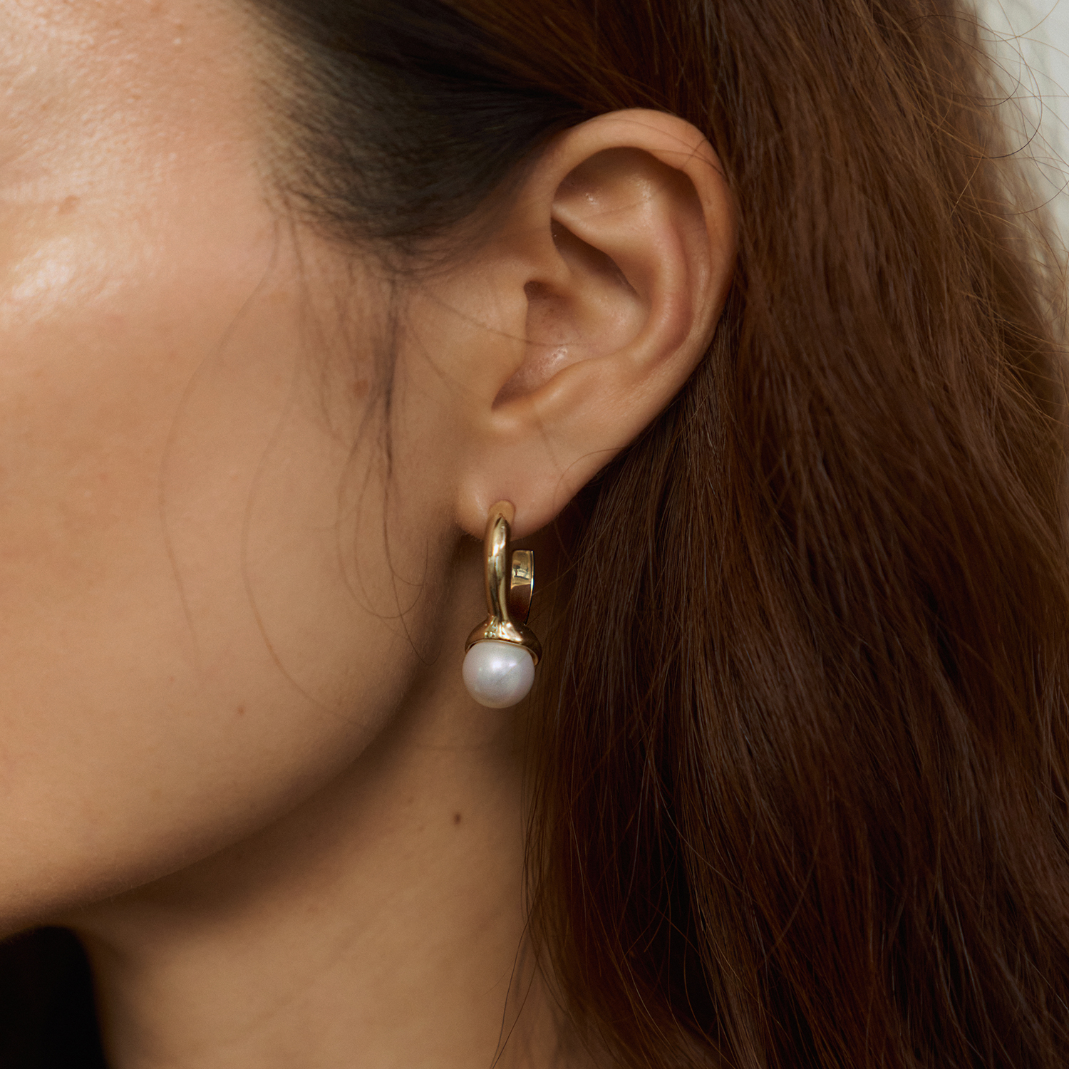 pearl earring 1.